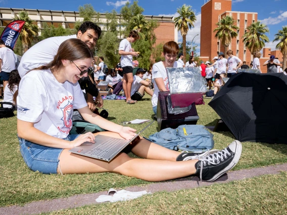 Participants at the 2023 Solar Oven Throw Down