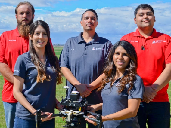 student team displays project