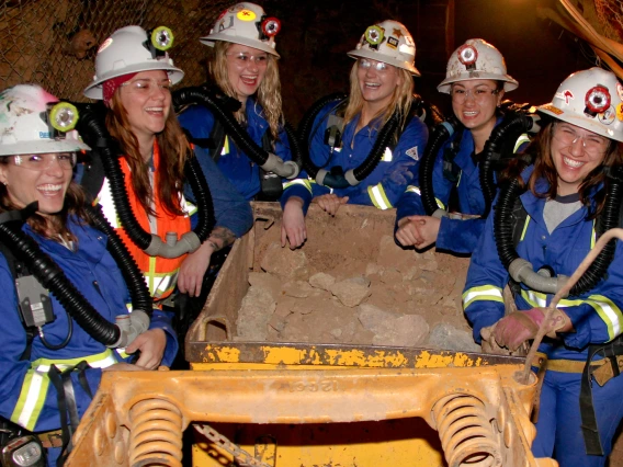 UA mine rescue team in the San Xavier Underground Mining Laboratory