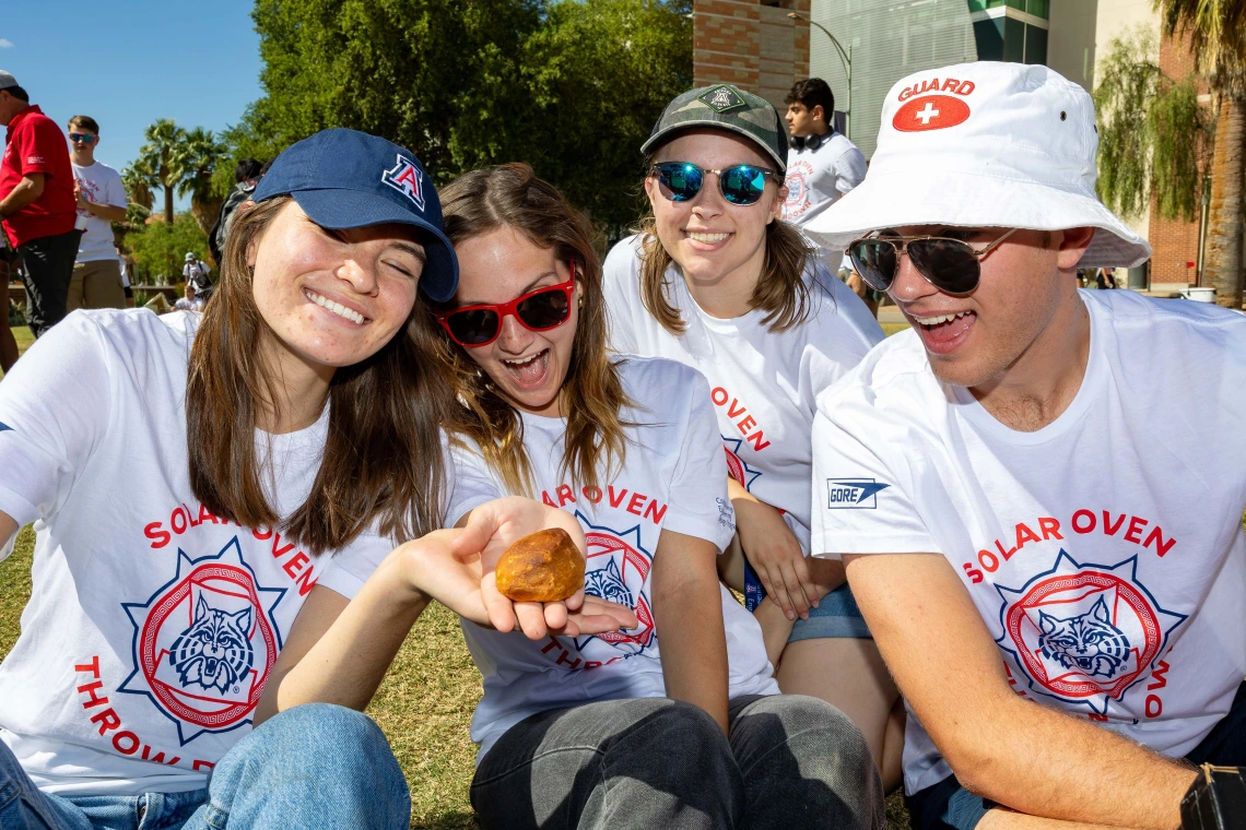 Participants at the 2023 Solar Oven Throw Down