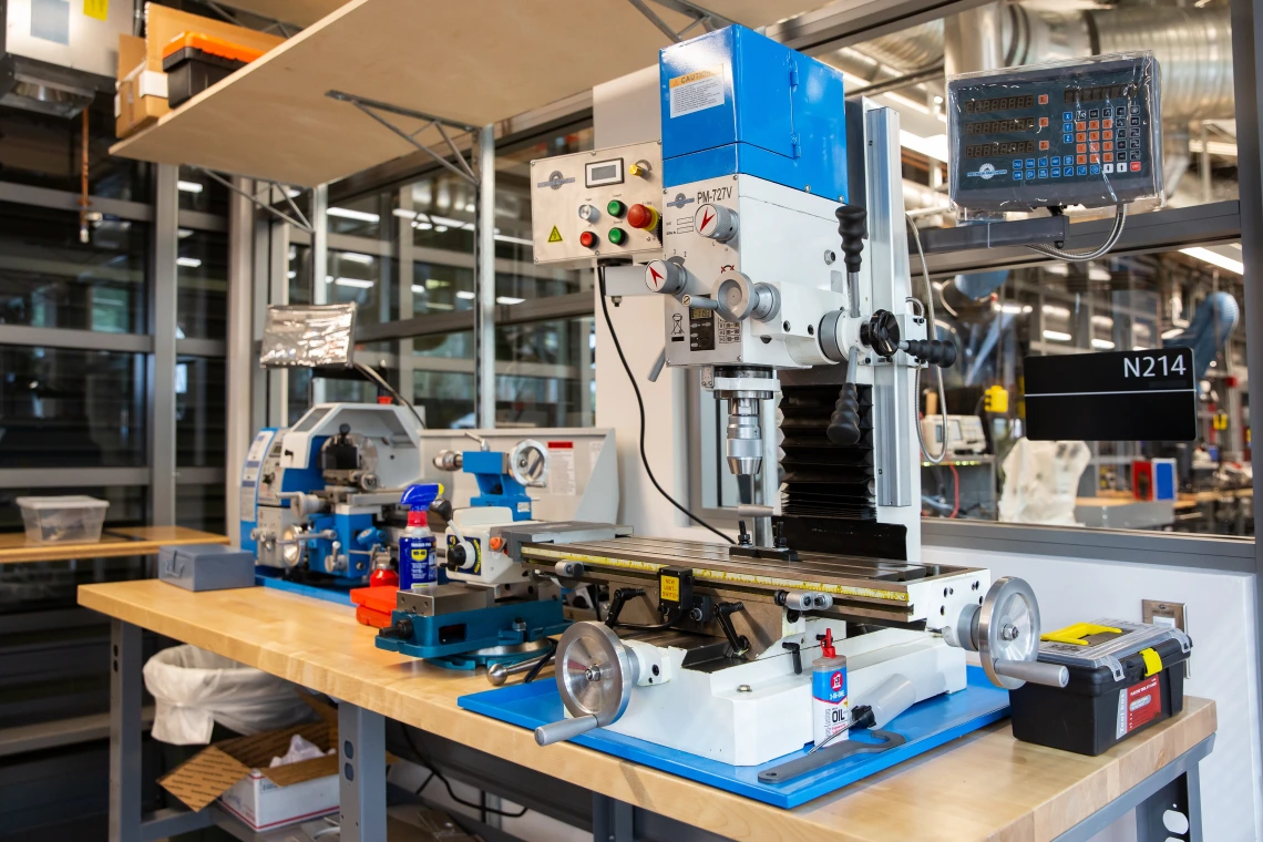 A milling machine in the new lab.