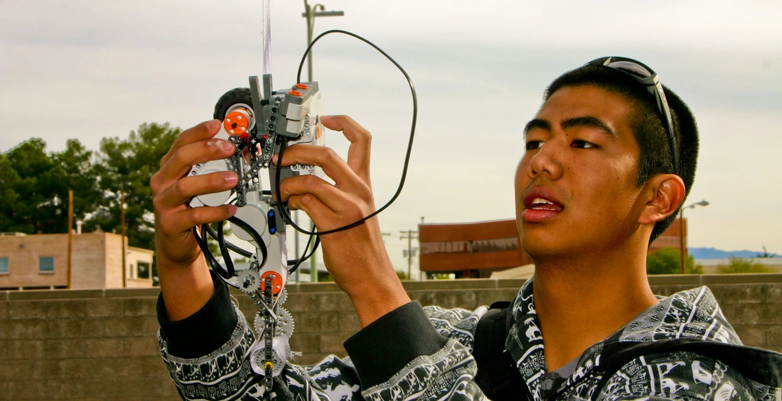 Students with Lego robot