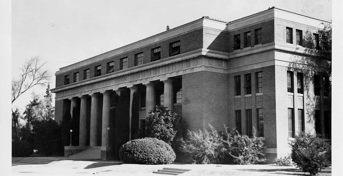 Black-and-white photo of the UA Engineering Building in 1956.