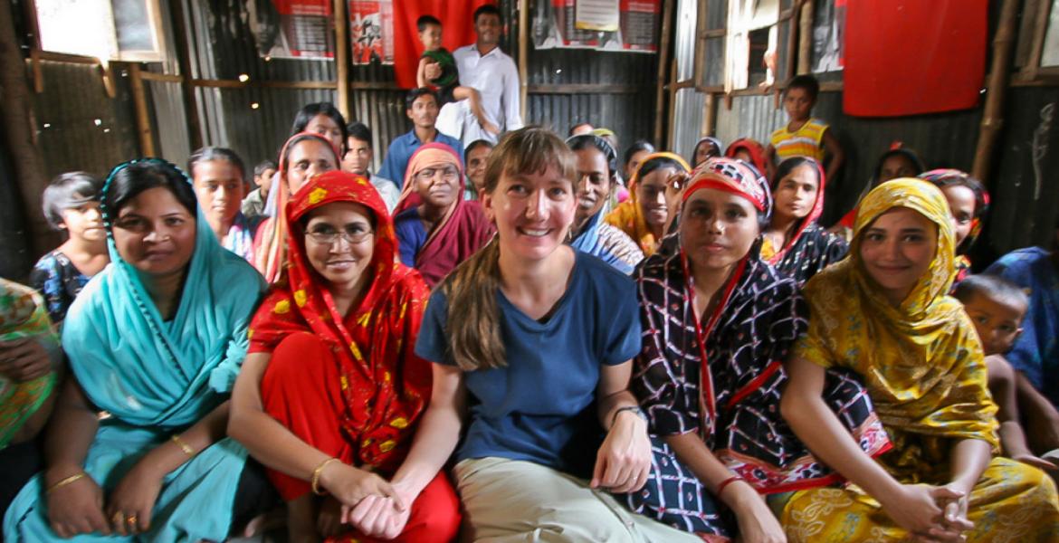 Marla Smith-Nilson meets Dhaka residents