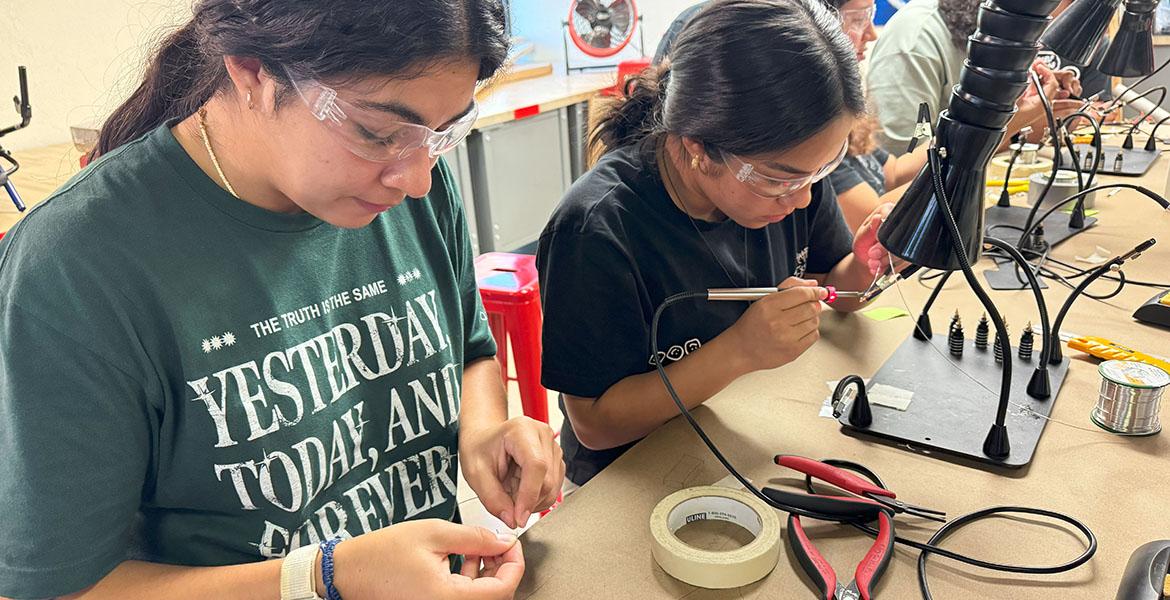 students work in the college's Engineering Design Center