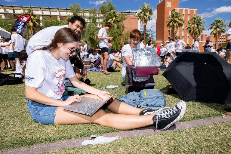 Participants at the 2023 Solar Oven Throw Down