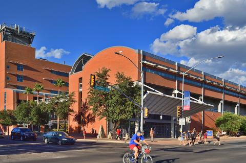 Aerospace and mechanical engineering building